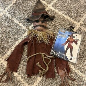 Haunting Scarecrow costume Kids size medium8-10
